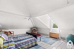 Photo 21- click for photo gallery